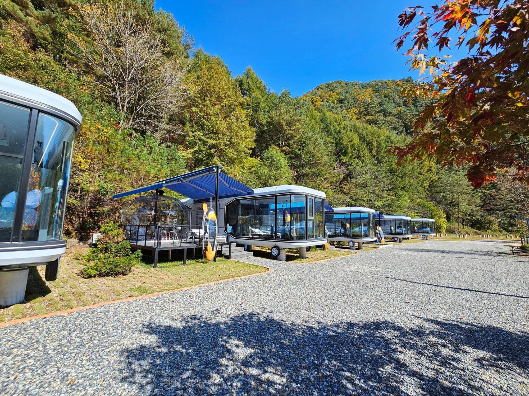 Galaxy X Hotel Type Caravan Glamping & Pension พยองซาง ภายนอก รูปภาพ